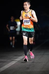 BIB: 40345
                            <button type="button" onclick="openModal(7352970)" class="btn btn-primary btn-sm float-right btn-popup" data-toggle="modal" data-target=".modal-high-quality">
                        <i class="fas fa-shopping-cart"></i> Add to Cart
                    </button>
                                            <button type="button" onclick="isThisMe(7352970, true)" class="btn btn-success btn-sm float-right btn-popup btn-isme hidden" data-toggle="tooltip" data-placement="bottom" title="นี่คือรูปของคุณใช่ไหม คลิกที่นี่เพื่อเอาเข้าอัลบั้ม">
                        <i class="fas fa-plus"></i> Add to album
                    </button>
                    <button type="button" onclick="isThisMe(7352970, false)" class="btn btn-warning btn-sm float-right btn-popup btn-isnotme hidden">
                        <i class="fas fa-ban"></i> Remove from album
                    </button>