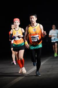 BIB: 400, 40652
                            <button type="button" onclick="openModal(7354359)" class="btn btn-primary btn-sm float-right btn-popup" data-toggle="modal" data-target=".modal-high-quality">
                        <i class="fas fa-shopping-cart"></i> Add to Cart
                    </button>
                                            <button type="button" onclick="isThisMe(7354359, true)" class="btn btn-success btn-sm float-right btn-popup btn-isme hidden" data-toggle="tooltip" data-placement="bottom" title="นี่คือรูปของคุณใช่ไหม คลิกที่นี่เพื่อเอาเข้าอัลบั้ม">
                        <i class="fas fa-plus"></i> Add to album
                    </button>
                    <button type="button" onclick="isThisMe(7354359, false)" class="btn btn-warning btn-sm float-right btn-popup btn-isnotme hidden">
                        <i class="fas fa-ban"></i> Remove from album
                    </button>