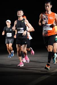 BIB: 41140, 40396
                            <button type="button" onclick="openModal(7352722)" class="btn btn-primary btn-sm float-right btn-popup" data-toggle="modal" data-target=".modal-high-quality">
                        <i class="fas fa-shopping-cart"></i> Add to Cart
                    </button>
                                            <button type="button" onclick="isThisMe(7352722, true)" class="btn btn-success btn-sm float-right btn-popup btn-isme hidden" data-toggle="tooltip" data-placement="bottom" title="นี่คือรูปของคุณใช่ไหม คลิกที่นี่เพื่อเอาเข้าอัลบั้ม">
                        <i class="fas fa-plus"></i> Add to album
                    </button>
                    <button type="button" onclick="isThisMe(7352722, false)" class="btn btn-warning btn-sm float-right btn-popup btn-isnotme hidden">
                        <i class="fas fa-ban"></i> Remove from album
                    </button>