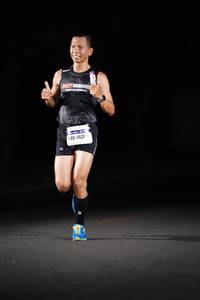 BIB: 4631
                            <button type="button" onclick="openModal(7337488)" class="btn btn-primary btn-sm float-right btn-popup" data-toggle="modal" data-target=".modal-high-quality">
                        <i class="fas fa-shopping-cart"></i> Add to Cart
                    </button>
                                            <button type="button" onclick="isThisMe(7337488, true)" class="btn btn-success btn-sm float-right btn-popup btn-isme hidden" data-toggle="tooltip" data-placement="bottom" title="นี่คือรูปของคุณใช่ไหม คลิกที่นี่เพื่อเอาเข้าอัลบั้ม">
                        <i class="fas fa-plus"></i> Add to album
                    </button>
                    <button type="button" onclick="isThisMe(7337488, false)" class="btn btn-warning btn-sm float-right btn-popup btn-isnotme hidden">
                        <i class="fas fa-ban"></i> Remove from album
                    </button>