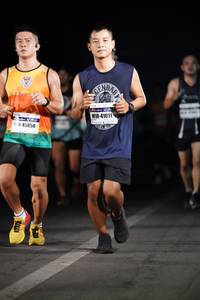 BIB: 41011, 45850
                            <button type="button" onclick="openModal(7354877)" class="btn btn-primary btn-sm float-right btn-popup" data-toggle="modal" data-target=".modal-high-quality">
                        <i class="fas fa-shopping-cart"></i> Add to Cart
                    </button>
                                            <button type="button" onclick="isThisMe(7354877, true)" class="btn btn-success btn-sm float-right btn-popup btn-isme hidden" data-toggle="tooltip" data-placement="bottom" title="นี่คือรูปของคุณใช่ไหม คลิกที่นี่เพื่อเอาเข้าอัลบั้ม">
                        <i class="fas fa-plus"></i> Add to album
                    </button>
                    <button type="button" onclick="isThisMe(7354877, false)" class="btn btn-warning btn-sm float-right btn-popup btn-isnotme hidden">
                        <i class="fas fa-ban"></i> Remove from album
                    </button>