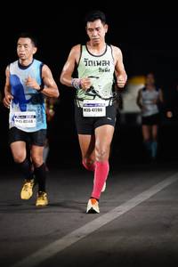 BIB: 47280, 41568
                            <button type="button" onclick="openModal(7350849)" class="btn btn-primary btn-sm float-right btn-popup" data-toggle="modal" data-target=".modal-high-quality">
                        <i class="fas fa-shopping-cart"></i> Add to Cart
                    </button>
                                            <button type="button" onclick="isThisMe(7350849, true)" class="btn btn-success btn-sm float-right btn-popup btn-isme hidden" data-toggle="tooltip" data-placement="bottom" title="นี่คือรูปของคุณใช่ไหม คลิกที่นี่เพื่อเอาเข้าอัลบั้ม">
                        <i class="fas fa-plus"></i> Add to album
                    </button>
                    <button type="button" onclick="isThisMe(7350849, false)" class="btn btn-warning btn-sm float-right btn-popup btn-isnotme hidden">
                        <i class="fas fa-ban"></i> Remove from album
                    </button>