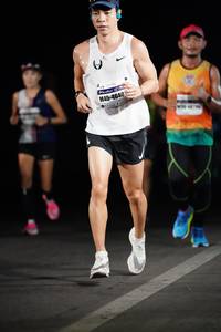 BIB: 4640
                            <button type="button" onclick="openModal(7337910)" class="btn btn-primary btn-sm float-right btn-popup" data-toggle="modal" data-target=".modal-high-quality">
                        <i class="fas fa-shopping-cart"></i> Add to Cart
                    </button>
                                            <button type="button" onclick="isThisMe(7337910, true)" class="btn btn-success btn-sm float-right btn-popup btn-isme hidden" data-toggle="tooltip" data-placement="bottom" title="นี่คือรูปของคุณใช่ไหม คลิกที่นี่เพื่อเอาเข้าอัลบั้ม">
                        <i class="fas fa-plus"></i> Add to album
                    </button>
                    <button type="button" onclick="isThisMe(7337910, false)" class="btn btn-warning btn-sm float-right btn-popup btn-isnotme hidden">
                        <i class="fas fa-ban"></i> Remove from album
                    </button>