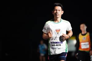 BIB: 42195, 46170
                            <button type="button" onclick="openModal(8635463)" class="btn btn-primary btn-sm float-right btn-popup" data-toggle="modal" data-target=".modal-high-quality">
                        <i class="fas fa-shopping-cart"></i> Add to Cart
                    </button>
                                            <button type="button" onclick="isThisMe(8635463, true)" class="btn btn-success btn-sm float-right btn-popup btn-isme hidden" data-toggle="tooltip" data-placement="bottom" title="นี่คือรูปของคุณใช่ไหม คลิกที่นี่เพื่อเอาเข้าอัลบั้ม">
                        <i class="fas fa-plus"></i> Add to album
                    </button>
                    <button type="button" onclick="isThisMe(8635463, false)" class="btn btn-warning btn-sm float-right btn-popup btn-isnotme hidden">
                        <i class="fas fa-ban"></i> Remove from album
                    </button>
