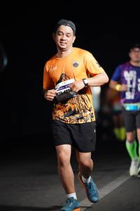 BIB: 4834
                            <button type="button" onclick="openModal(8637671)" class="btn btn-primary btn-sm float-right btn-popup" data-toggle="modal" data-target=".modal-high-quality">
                        <i class="fas fa-shopping-cart"></i> Add to Cart
                    </button>
                                            <button type="button" onclick="isThisMe(8637671, true)" class="btn btn-success btn-sm float-right btn-popup btn-isme hidden" data-toggle="tooltip" data-placement="bottom" title="นี่คือรูปของคุณใช่ไหม คลิกที่นี่เพื่อเอาเข้าอัลบั้ม">
                        <i class="fas fa-plus"></i> Add to album
                    </button>
                    <button type="button" onclick="isThisMe(8637671, false)" class="btn btn-warning btn-sm float-right btn-popup btn-isnotme hidden">
                        <i class="fas fa-ban"></i> Remove from album
                    </button>