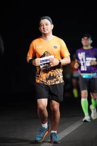 BIB: 
                            <button type="button" onclick="openModal(9889301)" class="btn btn-primary btn-sm float-right btn-popup" data-toggle="modal" data-target=".modal-high-quality">
                        <i class="fas fa-shopping-cart"></i> Add to Cart
                    </button>
                                            <button type="button" onclick="isThisMe(9889301, true)" class="btn btn-success btn-sm float-right btn-popup btn-isme hidden" data-toggle="tooltip" data-placement="bottom" title="นี่คือรูปของคุณใช่ไหม คลิกที่นี่เพื่อเอาเข้าอัลบั้ม">
                        <i class="fas fa-plus"></i> Add to album
                    </button>
                    <button type="button" onclick="isThisMe(9889301, false)" class="btn btn-warning btn-sm float-right btn-popup btn-isnotme hidden">
                        <i class="fas fa-ban"></i> Remove from album
                    </button>