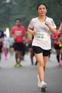 BIB: 204
                            <button type="button" onclick="openModal(8695354)" class="btn btn-primary btn-sm float-right btn-popup" data-toggle="modal" data-target=".modal-high-quality">
                        <i class="fas fa-shopping-cart"></i> Add to Cart
                    </button>
                                            <button type="button" onclick="isThisMe(8695354, true)" class="btn btn-success btn-sm float-right btn-popup btn-isme hidden" data-toggle="tooltip" data-placement="bottom" title="นี่คือรูปของคุณใช่ไหม คลิกที่นี่เพื่อเอาเข้าอัลบั้ม">
                        <i class="fas fa-plus"></i> Add to album
                    </button>
                    <button type="button" onclick="isThisMe(8695354, false)" class="btn btn-warning btn-sm float-right btn-popup btn-isnotme hidden">
                        <i class="fas fa-ban"></i> Remove from album
                    </button>