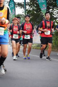 BIB: 300
                            <button type="button" onclick="openModal(8699232)" class="btn btn-primary btn-sm float-right btn-popup" data-toggle="modal" data-target=".modal-high-quality">
                        <i class="fas fa-shopping-cart"></i> Add to Cart
                    </button>
                                            <button type="button" onclick="isThisMe(8699232, true)" class="btn btn-success btn-sm float-right btn-popup btn-isme hidden" data-toggle="tooltip" data-placement="bottom" title="นี่คือรูปของคุณใช่ไหม คลิกที่นี่เพื่อเอาเข้าอัลบั้ม">
                        <i class="fas fa-plus"></i> Add to album
                    </button>
                    <button type="button" onclick="isThisMe(8699232, false)" class="btn btn-warning btn-sm float-right btn-popup btn-isnotme hidden">
                        <i class="fas fa-ban"></i> Remove from album
                    </button>