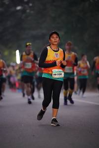 BIB: 21202
                            <button type="button" onclick="openModal(8668348)" class="btn btn-primary btn-sm float-right btn-popup" data-toggle="modal" data-target=".modal-high-quality">
                        <i class="fas fa-shopping-cart"></i> Add to Cart
                    </button>
                                            <button type="button" onclick="isThisMe(8668348, true)" class="btn btn-success btn-sm float-right btn-popup btn-isme hidden" data-toggle="tooltip" data-placement="bottom" title="นี่คือรูปของคุณใช่ไหม คลิกที่นี่เพื่อเอาเข้าอัลบั้ม">
                        <i class="fas fa-plus"></i> Add to album
                    </button>
                    <button type="button" onclick="isThisMe(8668348, false)" class="btn btn-warning btn-sm float-right btn-popup btn-isnotme hidden">
                        <i class="fas fa-ban"></i> Remove from album
                    </button>