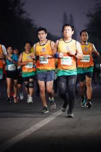BIB: 021528, 32191, 2208
                            <button type="button" onclick="openModal(8588949)" class="btn btn-primary btn-sm float-right btn-popup" data-toggle="modal" data-target=".modal-high-quality">
                        <i class="fas fa-shopping-cart"></i> Add to Cart
                    </button>
                                            <button type="button" onclick="isThisMe(8588949, true)" class="btn btn-success btn-sm float-right btn-popup btn-isme hidden" data-toggle="tooltip" data-placement="bottom" title="นี่คือรูปของคุณใช่ไหม คลิกที่นี่เพื่อเอาเข้าอัลบั้ม">
                        <i class="fas fa-plus"></i> Add to album
                    </button>
                    <button type="button" onclick="isThisMe(8588949, false)" class="btn btn-warning btn-sm float-right btn-popup btn-isnotme hidden">
                        <i class="fas fa-ban"></i> Remove from album
                    </button>