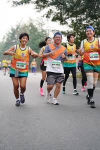 BIB: 28090, 28023, 704
                            <button type="button" onclick="openModal(8860202)" class="btn btn-primary btn-sm float-right btn-popup" data-toggle="modal" data-target=".modal-high-quality">
                        <i class="fas fa-shopping-cart"></i> Add to Cart
                    </button>
                                            <button type="button" onclick="isThisMe(8860202, true)" class="btn btn-success btn-sm float-right btn-popup btn-isme hidden" data-toggle="tooltip" data-placement="bottom" title="นี่คือรูปของคุณใช่ไหม คลิกที่นี่เพื่อเอาเข้าอัลบั้ม">
                        <i class="fas fa-plus"></i> Add to album
                    </button>
                    <button type="button" onclick="isThisMe(8860202, false)" class="btn btn-warning btn-sm float-right btn-popup btn-isnotme hidden">
                        <i class="fas fa-ban"></i> Remove from album
                    </button>