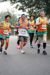 BIB: 28080, 28023, 2704
                            <button type="button" onclick="openModal(8860311)" class="btn btn-primary btn-sm float-right btn-popup" data-toggle="modal" data-target=".modal-high-quality">
                        <i class="fas fa-shopping-cart"></i> Add to Cart
                    </button>
                                            <button type="button" onclick="isThisMe(8860311, true)" class="btn btn-success btn-sm float-right btn-popup btn-isme hidden" data-toggle="tooltip" data-placement="bottom" title="นี่คือรูปของคุณใช่ไหม คลิกที่นี่เพื่อเอาเข้าอัลบั้ม">
                        <i class="fas fa-plus"></i> Add to album
                    </button>
                    <button type="button" onclick="isThisMe(8860311, false)" class="btn btn-warning btn-sm float-right btn-popup btn-isnotme hidden">
                        <i class="fas fa-ban"></i> Remove from album
                    </button>
