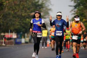 BIB: 41345, 4508
                            <button type="button" onclick="openModal(9112133)" class="btn btn-primary btn-sm float-right btn-popup" data-toggle="modal" data-target=".modal-high-quality">
                        <i class="fas fa-shopping-cart"></i> Add to Cart
                    </button>
                                            <button type="button" onclick="isThisMe(9112133, true)" class="btn btn-success btn-sm float-right btn-popup btn-isme hidden" data-toggle="tooltip" data-placement="bottom" title="นี่คือรูปของคุณใช่ไหม คลิกที่นี่เพื่อเอาเข้าอัลบั้ม">
                        <i class="fas fa-plus"></i> Add to album
                    </button>
                    <button type="button" onclick="isThisMe(9112133, false)" class="btn btn-warning btn-sm float-right btn-popup btn-isnotme hidden">
                        <i class="fas fa-ban"></i> Remove from album
                    </button>