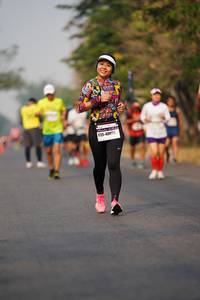 BIB: 40020
                            <button type="button" onclick="openModal(9113372)" class="btn btn-primary btn-sm float-right btn-popup" data-toggle="modal" data-target=".modal-high-quality">
                        <i class="fas fa-shopping-cart"></i> Add to Cart
                    </button>
                                            <button type="button" onclick="isThisMe(9113372, true)" class="btn btn-success btn-sm float-right btn-popup btn-isme hidden" data-toggle="tooltip" data-placement="bottom" title="นี่คือรูปของคุณใช่ไหม คลิกที่นี่เพื่อเอาเข้าอัลบั้ม">
                        <i class="fas fa-plus"></i> Add to album
                    </button>
                    <button type="button" onclick="isThisMe(9113372, false)" class="btn btn-warning btn-sm float-right btn-popup btn-isnotme hidden">
                        <i class="fas fa-ban"></i> Remove from album
                    </button>