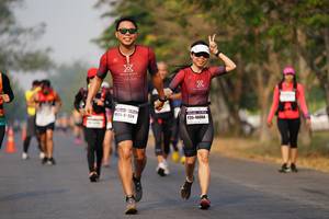 BIB: 824, 40004
                            <button type="button" onclick="openModal(9107978)" class="btn btn-primary btn-sm float-right btn-popup" data-toggle="modal" data-target=".modal-high-quality">
                        <i class="fas fa-shopping-cart"></i> Add to Cart
                    </button>
                                            <button type="button" onclick="isThisMe(9107978, true)" class="btn btn-success btn-sm float-right btn-popup btn-isme hidden" data-toggle="tooltip" data-placement="bottom" title="นี่คือรูปของคุณใช่ไหม คลิกที่นี่เพื่อเอาเข้าอัลบั้ม">
                        <i class="fas fa-plus"></i> Add to album
                    </button>
                    <button type="button" onclick="isThisMe(9107978, false)" class="btn btn-warning btn-sm float-right btn-popup btn-isnotme hidden">
                        <i class="fas fa-ban"></i> Remove from album
                    </button>