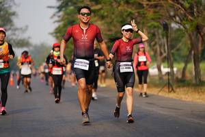 BIB: 424, 40004
                            <button type="button" onclick="openModal(9108042)" class="btn btn-primary btn-sm float-right btn-popup" data-toggle="modal" data-target=".modal-high-quality">
                        <i class="fas fa-shopping-cart"></i> Add to Cart
                    </button>
                                            <button type="button" onclick="isThisMe(9108042, true)" class="btn btn-success btn-sm float-right btn-popup btn-isme hidden" data-toggle="tooltip" data-placement="bottom" title="นี่คือรูปของคุณใช่ไหม คลิกที่นี่เพื่อเอาเข้าอัลบั้ม">
                        <i class="fas fa-plus"></i> Add to album
                    </button>
                    <button type="button" onclick="isThisMe(9108042, false)" class="btn btn-warning btn-sm float-right btn-popup btn-isnotme hidden">
                        <i class="fas fa-ban"></i> Remove from album
                    </button>