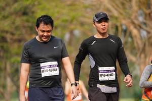 BIB: 12192, 46540, 42467
                            <button type="button" onclick="openModal(9127782)" class="btn btn-primary btn-sm float-right btn-popup" data-toggle="modal" data-target=".modal-high-quality">
                        <i class="fas fa-shopping-cart"></i> Add to Cart
                    </button>
                                            <button type="button" onclick="isThisMe(9127782, true)" class="btn btn-success btn-sm float-right btn-popup btn-isme hidden" data-toggle="tooltip" data-placement="bottom" title="นี่คือรูปของคุณใช่ไหม คลิกที่นี่เพื่อเอาเข้าอัลบั้ม">
                        <i class="fas fa-plus"></i> Add to album
                    </button>
                    <button type="button" onclick="isThisMe(9127782, false)" class="btn btn-warning btn-sm float-right btn-popup btn-isnotme hidden">
                        <i class="fas fa-ban"></i> Remove from album
                    </button>