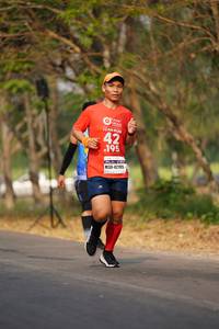 BIB: 195, 42195
                            <button type="button" onclick="openModal(9132650)" class="btn btn-primary btn-sm float-right btn-popup" data-toggle="modal" data-target=".modal-high-quality">
                        <i class="fas fa-shopping-cart"></i> Add to Cart
                    </button>
                                            <button type="button" onclick="isThisMe(9132650, true)" class="btn btn-success btn-sm float-right btn-popup btn-isme hidden" data-toggle="tooltip" data-placement="bottom" title="นี่คือรูปของคุณใช่ไหม คลิกที่นี่เพื่อเอาเข้าอัลบั้ม">
                        <i class="fas fa-plus"></i> Add to album
                    </button>
                    <button type="button" onclick="isThisMe(9132650, false)" class="btn btn-warning btn-sm float-right btn-popup btn-isnotme hidden">
                        <i class="fas fa-ban"></i> Remove from album
                    </button>