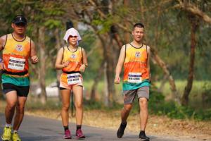 BIB: 46895, 42884, 48244
                            <button type="button" onclick="openModal(9125078)" class="btn btn-primary btn-sm float-right btn-popup" data-toggle="modal" data-target=".modal-high-quality">
                        <i class="fas fa-shopping-cart"></i> Add to Cart
                    </button>
                                            <button type="button" onclick="isThisMe(9125078, true)" class="btn btn-success btn-sm float-right btn-popup btn-isme hidden" data-toggle="tooltip" data-placement="bottom" title="นี่คือรูปของคุณใช่ไหม คลิกที่นี่เพื่อเอาเข้าอัลบั้ม">
                        <i class="fas fa-plus"></i> Add to album
                    </button>
                    <button type="button" onclick="isThisMe(9125078, false)" class="btn btn-warning btn-sm float-right btn-popup btn-isnotme hidden">
                        <i class="fas fa-ban"></i> Remove from album
                    </button>