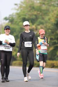 BIB: 40382, 40931
                            <button type="button" onclick="openModal(9027992)" class="btn btn-primary btn-sm float-right btn-popup" data-toggle="modal" data-target=".modal-high-quality">
                        <i class="fas fa-shopping-cart"></i> Add to Cart
                    </button>
                                            <button type="button" onclick="isThisMe(9027992, true)" class="btn btn-success btn-sm float-right btn-popup btn-isme hidden" data-toggle="tooltip" data-placement="bottom" title="นี่คือรูปของคุณใช่ไหม คลิกที่นี่เพื่อเอาเข้าอัลบั้ม">
                        <i class="fas fa-plus"></i> Add to album
                    </button>
                    <button type="button" onclick="isThisMe(9027992, false)" class="btn btn-warning btn-sm float-right btn-popup btn-isnotme hidden">
                        <i class="fas fa-ban"></i> Remove from album
                    </button>