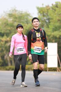 BIB: 47104, 45384
                            <button type="button" onclick="openModal(8916064)" class="btn btn-primary btn-sm float-right btn-popup" data-toggle="modal" data-target=".modal-high-quality">
                        <i class="fas fa-shopping-cart"></i> Add to Cart
                    </button>
                                            <button type="button" onclick="isThisMe(8916064, true)" class="btn btn-success btn-sm float-right btn-popup btn-isme hidden" data-toggle="tooltip" data-placement="bottom" title="นี่คือรูปของคุณใช่ไหม คลิกที่นี่เพื่อเอาเข้าอัลบั้ม">
                        <i class="fas fa-plus"></i> Add to album
                    </button>
                    <button type="button" onclick="isThisMe(8916064, false)" class="btn btn-warning btn-sm float-right btn-popup btn-isnotme hidden">
                        <i class="fas fa-ban"></i> Remove from album
                    </button>