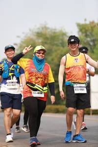 BIB: 46477, 47681, 40185
                            <button type="button" onclick="openModal(8997075)" class="btn btn-primary btn-sm float-right btn-popup" data-toggle="modal" data-target=".modal-high-quality">
                        <i class="fas fa-shopping-cart"></i> Add to Cart
                    </button>
                                            <button type="button" onclick="isThisMe(8997075, true)" class="btn btn-success btn-sm float-right btn-popup btn-isme hidden" data-toggle="tooltip" data-placement="bottom" title="นี่คือรูปของคุณใช่ไหม คลิกที่นี่เพื่อเอาเข้าอัลบั้ม">
                        <i class="fas fa-plus"></i> Add to album
                    </button>
                    <button type="button" onclick="isThisMe(8997075, false)" class="btn btn-warning btn-sm float-right btn-popup btn-isnotme hidden">
                        <i class="fas fa-ban"></i> Remove from album
                    </button>