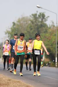 BIB: 40302, 40162
                            <button type="button" onclick="openModal(8923735)" class="btn btn-primary btn-sm float-right btn-popup" data-toggle="modal" data-target=".modal-high-quality">
                        <i class="fas fa-shopping-cart"></i> Add to Cart
                    </button>
                                            <button type="button" onclick="isThisMe(8923735, true)" class="btn btn-success btn-sm float-right btn-popup btn-isme hidden" data-toggle="tooltip" data-placement="bottom" title="นี่คือรูปของคุณใช่ไหม คลิกที่นี่เพื่อเอาเข้าอัลบั้ม">
                        <i class="fas fa-plus"></i> Add to album
                    </button>
                    <button type="button" onclick="isThisMe(8923735, false)" class="btn btn-warning btn-sm float-right btn-popup btn-isnotme hidden">
                        <i class="fas fa-ban"></i> Remove from album
                    </button>