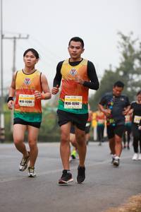 BIB: 15702, 11286
                            <button type="button" onclick="openModal(9165941)" class="btn btn-primary btn-sm float-right btn-popup" data-toggle="modal" data-target=".modal-high-quality">
                        <i class="fas fa-shopping-cart"></i> Add to Cart
                    </button>
                                            <button type="button" onclick="isThisMe(9165941, true)" class="btn btn-success btn-sm float-right btn-popup btn-isme hidden" data-toggle="tooltip" data-placement="bottom" title="นี่คือรูปของคุณใช่ไหม คลิกที่นี่เพื่อเอาเข้าอัลบั้ม">
                        <i class="fas fa-plus"></i> Add to album
                    </button>
                    <button type="button" onclick="isThisMe(9165941, false)" class="btn btn-warning btn-sm float-right btn-popup btn-isnotme hidden">
                        <i class="fas fa-ban"></i> Remove from album
                    </button>