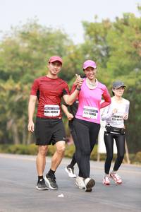 BIB: 46983, 46993, 135, 401
                            <button type="button" onclick="openModal(8922856)" class="btn btn-primary btn-sm float-right btn-popup" data-toggle="modal" data-target=".modal-high-quality">
                        <i class="fas fa-shopping-cart"></i> Add to Cart
                    </button>
                                            <button type="button" onclick="isThisMe(8922856, true)" class="btn btn-success btn-sm float-right btn-popup btn-isme hidden" data-toggle="tooltip" data-placement="bottom" title="นี่คือรูปของคุณใช่ไหม คลิกที่นี่เพื่อเอาเข้าอัลบั้ม">
                        <i class="fas fa-plus"></i> Add to album
                    </button>
                    <button type="button" onclick="isThisMe(8922856, false)" class="btn btn-warning btn-sm float-right btn-popup btn-isnotme hidden">
                        <i class="fas fa-ban"></i> Remove from album
                    </button>