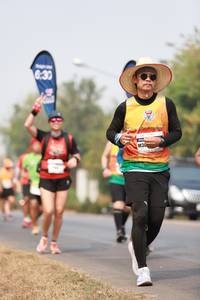 BIB: 630
                            <button type="button" onclick="openModal(8994176)" class="btn btn-primary btn-sm float-right btn-popup" data-toggle="modal" data-target=".modal-high-quality">
                        <i class="fas fa-shopping-cart"></i> Add to Cart
                    </button>
                                            <button type="button" onclick="isThisMe(8994176, true)" class="btn btn-success btn-sm float-right btn-popup btn-isme hidden" data-toggle="tooltip" data-placement="bottom" title="นี่คือรูปของคุณใช่ไหม คลิกที่นี่เพื่อเอาเข้าอัลบั้ม">
                        <i class="fas fa-plus"></i> Add to album
                    </button>
                    <button type="button" onclick="isThisMe(8994176, false)" class="btn btn-warning btn-sm float-right btn-popup btn-isnotme hidden">
                        <i class="fas fa-ban"></i> Remove from album
                    </button>