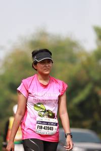 BIB: 42195, 42045
                            <button type="button" onclick="openModal(9034072)" class="btn btn-primary btn-sm float-right btn-popup" data-toggle="modal" data-target=".modal-high-quality">
                        <i class="fas fa-shopping-cart"></i> Add to Cart
                    </button>
                                            <button type="button" onclick="isThisMe(9034072, true)" class="btn btn-success btn-sm float-right btn-popup btn-isme hidden" data-toggle="tooltip" data-placement="bottom" title="นี่คือรูปของคุณใช่ไหม คลิกที่นี่เพื่อเอาเข้าอัลบั้ม">
                        <i class="fas fa-plus"></i> Add to album
                    </button>
                    <button type="button" onclick="isThisMe(9034072, false)" class="btn btn-warning btn-sm float-right btn-popup btn-isnotme hidden">
                        <i class="fas fa-ban"></i> Remove from album
                    </button>