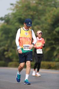 BIB: 411
                            <button type="button" onclick="openModal(8999151)" class="btn btn-primary btn-sm float-right btn-popup" data-toggle="modal" data-target=".modal-high-quality">
                        <i class="fas fa-shopping-cart"></i> Add to Cart
                    </button>
                                            <button type="button" onclick="isThisMe(8999151, true)" class="btn btn-success btn-sm float-right btn-popup btn-isme hidden" data-toggle="tooltip" data-placement="bottom" title="นี่คือรูปของคุณใช่ไหม คลิกที่นี่เพื่อเอาเข้าอัลบั้ม">
                        <i class="fas fa-plus"></i> Add to album
                    </button>
                    <button type="button" onclick="isThisMe(8999151, false)" class="btn btn-warning btn-sm float-right btn-popup btn-isnotme hidden">
                        <i class="fas fa-ban"></i> Remove from album
                    </button>