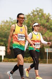 BIB: 40410, 4528
                            <button type="button" onclick="openModal(8996503)" class="btn btn-primary btn-sm float-right btn-popup" data-toggle="modal" data-target=".modal-high-quality">
                        <i class="fas fa-shopping-cart"></i> Add to Cart
                    </button>
                                            <button type="button" onclick="isThisMe(8996503, true)" class="btn btn-success btn-sm float-right btn-popup btn-isme hidden" data-toggle="tooltip" data-placement="bottom" title="นี่คือรูปของคุณใช่ไหม คลิกที่นี่เพื่อเอาเข้าอัลบั้ม">
                        <i class="fas fa-plus"></i> Add to album
                    </button>
                    <button type="button" onclick="isThisMe(8996503, false)" class="btn btn-warning btn-sm float-right btn-popup btn-isnotme hidden">
                        <i class="fas fa-ban"></i> Remove from album
                    </button>