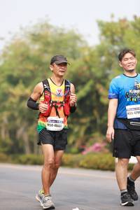 BIB: 4296, 46687
                            <button type="button" onclick="openModal(8923601)" class="btn btn-primary btn-sm float-right btn-popup" data-toggle="modal" data-target=".modal-high-quality">
                        <i class="fas fa-shopping-cart"></i> Add to Cart
                    </button>
                                            <button type="button" onclick="isThisMe(8923601, true)" class="btn btn-success btn-sm float-right btn-popup btn-isme hidden" data-toggle="tooltip" data-placement="bottom" title="นี่คือรูปของคุณใช่ไหม คลิกที่นี่เพื่อเอาเข้าอัลบั้ม">
                        <i class="fas fa-plus"></i> Add to album
                    </button>
                    <button type="button" onclick="isThisMe(8923601, false)" class="btn btn-warning btn-sm float-right btn-popup btn-isnotme hidden">
                        <i class="fas fa-ban"></i> Remove from album
                    </button>