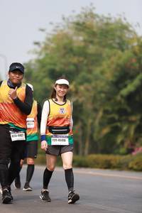 BIB: 4427, 45478
                            <button type="button" onclick="openModal(8992205)" class="btn btn-primary btn-sm float-right btn-popup" data-toggle="modal" data-target=".modal-high-quality">
                        <i class="fas fa-shopping-cart"></i> Add to Cart
                    </button>
                                            <button type="button" onclick="isThisMe(8992205, true)" class="btn btn-success btn-sm float-right btn-popup btn-isme hidden" data-toggle="tooltip" data-placement="bottom" title="นี่คือรูปของคุณใช่ไหม คลิกที่นี่เพื่อเอาเข้าอัลบั้ม">
                        <i class="fas fa-plus"></i> Add to album
                    </button>
                    <button type="button" onclick="isThisMe(8992205, false)" class="btn btn-warning btn-sm float-right btn-popup btn-isnotme hidden">
                        <i class="fas fa-ban"></i> Remove from album
                    </button>