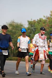 BIB: 4775, 135, 48162, 48453
                            <button type="button" onclick="openModal(8992110)" class="btn btn-primary btn-sm float-right btn-popup" data-toggle="modal" data-target=".modal-high-quality">
                        <i class="fas fa-shopping-cart"></i> Add to Cart
                    </button>
                                            <button type="button" onclick="isThisMe(8992110, true)" class="btn btn-success btn-sm float-right btn-popup btn-isme hidden" data-toggle="tooltip" data-placement="bottom" title="นี่คือรูปของคุณใช่ไหม คลิกที่นี่เพื่อเอาเข้าอัลบั้ม">
                        <i class="fas fa-plus"></i> Add to album
                    </button>
                    <button type="button" onclick="isThisMe(8992110, false)" class="btn btn-warning btn-sm float-right btn-popup btn-isnotme hidden">
                        <i class="fas fa-ban"></i> Remove from album
                    </button>