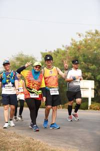 BIB: 4018
                            <button type="button" onclick="openModal(8997082)" class="btn btn-primary btn-sm float-right btn-popup" data-toggle="modal" data-target=".modal-high-quality">
                        <i class="fas fa-shopping-cart"></i> Add to Cart
                    </button>
                                            <button type="button" onclick="isThisMe(8997082, true)" class="btn btn-success btn-sm float-right btn-popup btn-isme hidden" data-toggle="tooltip" data-placement="bottom" title="นี่คือรูปของคุณใช่ไหม คลิกที่นี่เพื่อเอาเข้าอัลบั้ม">
                        <i class="fas fa-plus"></i> Add to album
                    </button>
                    <button type="button" onclick="isThisMe(8997082, false)" class="btn btn-warning btn-sm float-right btn-popup btn-isnotme hidden">
                        <i class="fas fa-ban"></i> Remove from album
                    </button>