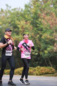 BIB: 41406, 40220
                            <button type="button" onclick="openModal(9038034)" class="btn btn-primary btn-sm float-right btn-popup" data-toggle="modal" data-target=".modal-high-quality">
                        <i class="fas fa-shopping-cart"></i> Add to Cart
                    </button>
                                            <button type="button" onclick="isThisMe(9038034, true)" class="btn btn-success btn-sm float-right btn-popup btn-isme hidden" data-toggle="tooltip" data-placement="bottom" title="นี่คือรูปของคุณใช่ไหม คลิกที่นี่เพื่อเอาเข้าอัลบั้ม">
                        <i class="fas fa-plus"></i> Add to album
                    </button>
                    <button type="button" onclick="isThisMe(9038034, false)" class="btn btn-warning btn-sm float-right btn-popup btn-isnotme hidden">
                        <i class="fas fa-ban"></i> Remove from album
                    </button>