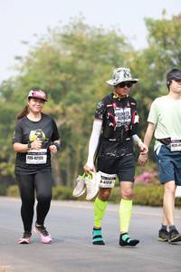 BIB: 42123, 47810
                            <button type="button" onclick="openModal(8996306)" class="btn btn-primary btn-sm float-right btn-popup" data-toggle="modal" data-target=".modal-high-quality">
                        <i class="fas fa-shopping-cart"></i> Add to Cart
                    </button>
                                            <button type="button" onclick="isThisMe(8996306, true)" class="btn btn-success btn-sm float-right btn-popup btn-isme hidden" data-toggle="tooltip" data-placement="bottom" title="นี่คือรูปของคุณใช่ไหม คลิกที่นี่เพื่อเอาเข้าอัลบั้ม">
                        <i class="fas fa-plus"></i> Add to album
                    </button>
                    <button type="button" onclick="isThisMe(8996306, false)" class="btn btn-warning btn-sm float-right btn-popup btn-isnotme hidden">
                        <i class="fas fa-ban"></i> Remove from album
                    </button>