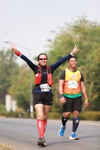 BIB: 4039, 
                            <button type="button" onclick="openModal(9063996)" class="btn btn-primary btn-sm float-right btn-popup" data-toggle="modal" data-target=".modal-high-quality">
                        <i class="fas fa-shopping-cart"></i> Add to Cart
                    </button>
                                            <button type="button" onclick="isThisMe(9063996, true)" class="btn btn-success btn-sm float-right btn-popup btn-isme hidden" data-toggle="tooltip" data-placement="bottom" title="นี่คือรูปของคุณใช่ไหม คลิกที่นี่เพื่อเอาเข้าอัลบั้ม">
                        <i class="fas fa-plus"></i> Add to album
                    </button>
                    <button type="button" onclick="isThisMe(9063996, false)" class="btn btn-warning btn-sm float-right btn-popup btn-isnotme hidden">
                        <i class="fas fa-ban"></i> Remove from album
                    </button>