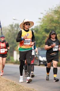 BIB: 42462, 4642
                            <button type="button" onclick="openModal(8994162)" class="btn btn-primary btn-sm float-right btn-popup" data-toggle="modal" data-target=".modal-high-quality">
                        <i class="fas fa-shopping-cart"></i> Add to Cart
                    </button>
                                            <button type="button" onclick="isThisMe(8994162, true)" class="btn btn-success btn-sm float-right btn-popup btn-isme hidden" data-toggle="tooltip" data-placement="bottom" title="นี่คือรูปของคุณใช่ไหม คลิกที่นี่เพื่อเอาเข้าอัลบั้ม">
                        <i class="fas fa-plus"></i> Add to album
                    </button>
                    <button type="button" onclick="isThisMe(8994162, false)" class="btn btn-warning btn-sm float-right btn-popup btn-isnotme hidden">
                        <i class="fas fa-ban"></i> Remove from album
                    </button>