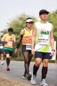 BIB: 46242, 401
                            <button type="button" onclick="openModal(8902841)" class="btn btn-primary btn-sm float-right btn-popup" data-toggle="modal" data-target=".modal-high-quality">
                        <i class="fas fa-shopping-cart"></i> Add to Cart
                    </button>
                                            <button type="button" onclick="isThisMe(8902841, true)" class="btn btn-success btn-sm float-right btn-popup btn-isme hidden" data-toggle="tooltip" data-placement="bottom" title="นี่คือรูปของคุณใช่ไหม คลิกที่นี่เพื่อเอาเข้าอัลบั้ม">
                        <i class="fas fa-plus"></i> Add to album
                    </button>
                    <button type="button" onclick="isThisMe(8902841, false)" class="btn btn-warning btn-sm float-right btn-popup btn-isnotme hidden">
                        <i class="fas fa-ban"></i> Remove from album
                    </button>