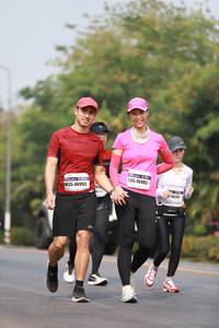 BIB: 46983, 46993, 40197
                            <button type="button" onclick="openModal(8922823)" class="btn btn-primary btn-sm float-right btn-popup" data-toggle="modal" data-target=".modal-high-quality">
                        <i class="fas fa-shopping-cart"></i> Add to Cart
                    </button>
                                            <button type="button" onclick="isThisMe(8922823, true)" class="btn btn-success btn-sm float-right btn-popup btn-isme hidden" data-toggle="tooltip" data-placement="bottom" title="นี่คือรูปของคุณใช่ไหม คลิกที่นี่เพื่อเอาเข้าอัลบั้ม">
                        <i class="fas fa-plus"></i> Add to album
                    </button>
                    <button type="button" onclick="isThisMe(8922823, false)" class="btn btn-warning btn-sm float-right btn-popup btn-isnotme hidden">
                        <i class="fas fa-ban"></i> Remove from album
                    </button>