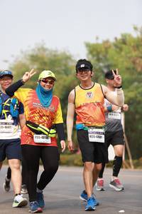 BIB: 47681, 46477, 40185
                            <button type="button" onclick="openModal(8997079)" class="btn btn-primary btn-sm float-right btn-popup" data-toggle="modal" data-target=".modal-high-quality">
                        <i class="fas fa-shopping-cart"></i> Add to Cart
                    </button>
                                            <button type="button" onclick="isThisMe(8997079, true)" class="btn btn-success btn-sm float-right btn-popup btn-isme hidden" data-toggle="tooltip" data-placement="bottom" title="นี่คือรูปของคุณใช่ไหม คลิกที่นี่เพื่อเอาเข้าอัลบั้ม">
                        <i class="fas fa-plus"></i> Add to album
                    </button>
                    <button type="button" onclick="isThisMe(8997079, false)" class="btn btn-warning btn-sm float-right btn-popup btn-isnotme hidden">
                        <i class="fas fa-ban"></i> Remove from album
                    </button>