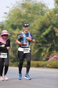 BIB: 409, 40206
                            <button type="button" onclick="openModal(9062695)" class="btn btn-primary btn-sm float-right btn-popup" data-toggle="modal" data-target=".modal-high-quality">
                        <i class="fas fa-shopping-cart"></i> Add to Cart
                    </button>
                                            <button type="button" onclick="isThisMe(9062695, true)" class="btn btn-success btn-sm float-right btn-popup btn-isme hidden" data-toggle="tooltip" data-placement="bottom" title="นี่คือรูปของคุณใช่ไหม คลิกที่นี่เพื่อเอาเข้าอัลบั้ม">
                        <i class="fas fa-plus"></i> Add to album
                    </button>
                    <button type="button" onclick="isThisMe(9062695, false)" class="btn btn-warning btn-sm float-right btn-popup btn-isnotme hidden">
                        <i class="fas fa-ban"></i> Remove from album
                    </button>