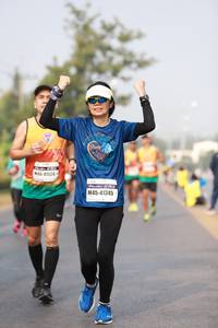 BIB: 41524, 41345
                            <button type="button" onclick="openModal(9195527)" class="btn btn-primary btn-sm float-right btn-popup" data-toggle="modal" data-target=".modal-high-quality">
                        <i class="fas fa-shopping-cart"></i> Add to Cart
                    </button>
                                            <button type="button" onclick="isThisMe(9195527, true)" class="btn btn-success btn-sm float-right btn-popup btn-isme hidden" data-toggle="tooltip" data-placement="bottom" title="นี่คือรูปของคุณใช่ไหม คลิกที่นี่เพื่อเอาเข้าอัลบั้ม">
                        <i class="fas fa-plus"></i> Add to album
                    </button>
                    <button type="button" onclick="isThisMe(9195527, false)" class="btn btn-warning btn-sm float-right btn-popup btn-isnotme hidden">
                        <i class="fas fa-ban"></i> Remove from album
                    </button>