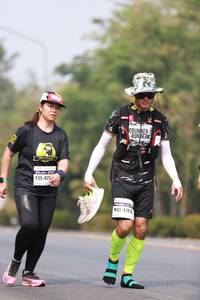 BIB: 421, 4781
                            <button type="button" onclick="openModal(8996290)" class="btn btn-primary btn-sm float-right btn-popup" data-toggle="modal" data-target=".modal-high-quality">
                        <i class="fas fa-shopping-cart"></i> Add to Cart
                    </button>
                                            <button type="button" onclick="isThisMe(8996290, true)" class="btn btn-success btn-sm float-right btn-popup btn-isme hidden" data-toggle="tooltip" data-placement="bottom" title="นี่คือรูปของคุณใช่ไหม คลิกที่นี่เพื่อเอาเข้าอัลบั้ม">
                        <i class="fas fa-plus"></i> Add to album
                    </button>
                    <button type="button" onclick="isThisMe(8996290, false)" class="btn btn-warning btn-sm float-right btn-popup btn-isnotme hidden">
                        <i class="fas fa-ban"></i> Remove from album
                    </button>