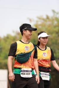 BIB: 1292, 45781, 45861
                            <button type="button" onclick="openModal(9037504)" class="btn btn-primary btn-sm float-right btn-popup" data-toggle="modal" data-target=".modal-high-quality">
                        <i class="fas fa-shopping-cart"></i> Add to Cart
                    </button>
                                            <button type="button" onclick="isThisMe(9037504, true)" class="btn btn-success btn-sm float-right btn-popup btn-isme hidden" data-toggle="tooltip" data-placement="bottom" title="นี่คือรูปของคุณใช่ไหม คลิกที่นี่เพื่อเอาเข้าอัลบั้ม">
                        <i class="fas fa-plus"></i> Add to album
                    </button>
                    <button type="button" onclick="isThisMe(9037504, false)" class="btn btn-warning btn-sm float-right btn-popup btn-isnotme hidden">
                        <i class="fas fa-ban"></i> Remove from album
                    </button>