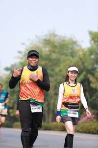 BIB: 47427, 45478
                            <button type="button" onclick="openModal(8992225)" class="btn btn-primary btn-sm float-right btn-popup" data-toggle="modal" data-target=".modal-high-quality">
                        <i class="fas fa-shopping-cart"></i> Add to Cart
                    </button>
                                            <button type="button" onclick="isThisMe(8992225, true)" class="btn btn-success btn-sm float-right btn-popup btn-isme hidden" data-toggle="tooltip" data-placement="bottom" title="นี่คือรูปของคุณใช่ไหม คลิกที่นี่เพื่อเอาเข้าอัลบั้ม">
                        <i class="fas fa-plus"></i> Add to album
                    </button>
                    <button type="button" onclick="isThisMe(8992225, false)" class="btn btn-warning btn-sm float-right btn-popup btn-isnotme hidden">
                        <i class="fas fa-ban"></i> Remove from album
                    </button>