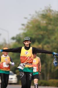 BIB: 423
                            <button type="button" onclick="openModal(9029195)" class="btn btn-primary btn-sm float-right btn-popup" data-toggle="modal" data-target=".modal-high-quality">
                        <i class="fas fa-shopping-cart"></i> Add to Cart
                    </button>
                                            <button type="button" onclick="isThisMe(9029195, true)" class="btn btn-success btn-sm float-right btn-popup btn-isme hidden" data-toggle="tooltip" data-placement="bottom" title="นี่คือรูปของคุณใช่ไหม คลิกที่นี่เพื่อเอาเข้าอัลบั้ม">
                        <i class="fas fa-plus"></i> Add to album
                    </button>
                    <button type="button" onclick="isThisMe(9029195, false)" class="btn btn-warning btn-sm float-right btn-popup btn-isnotme hidden">
                        <i class="fas fa-ban"></i> Remove from album
                    </button>